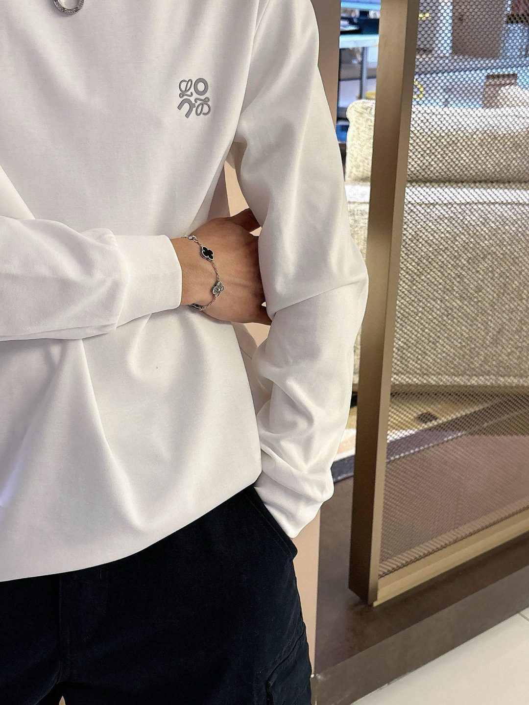 LOEW 2025秋冬系列长袖T恤码数：M-5XL 微阔版型潮流罗马磨毛。面料表面刷毛做磨毛工艺与特殊罗