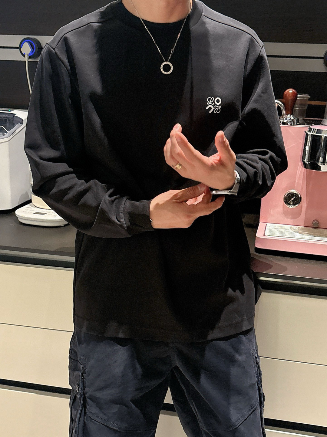 LOEW 2025秋冬系列长袖T恤码数：M-5XL 微阔版型潮流罗马磨毛。面料表面刷毛做磨毛工艺与特殊罗