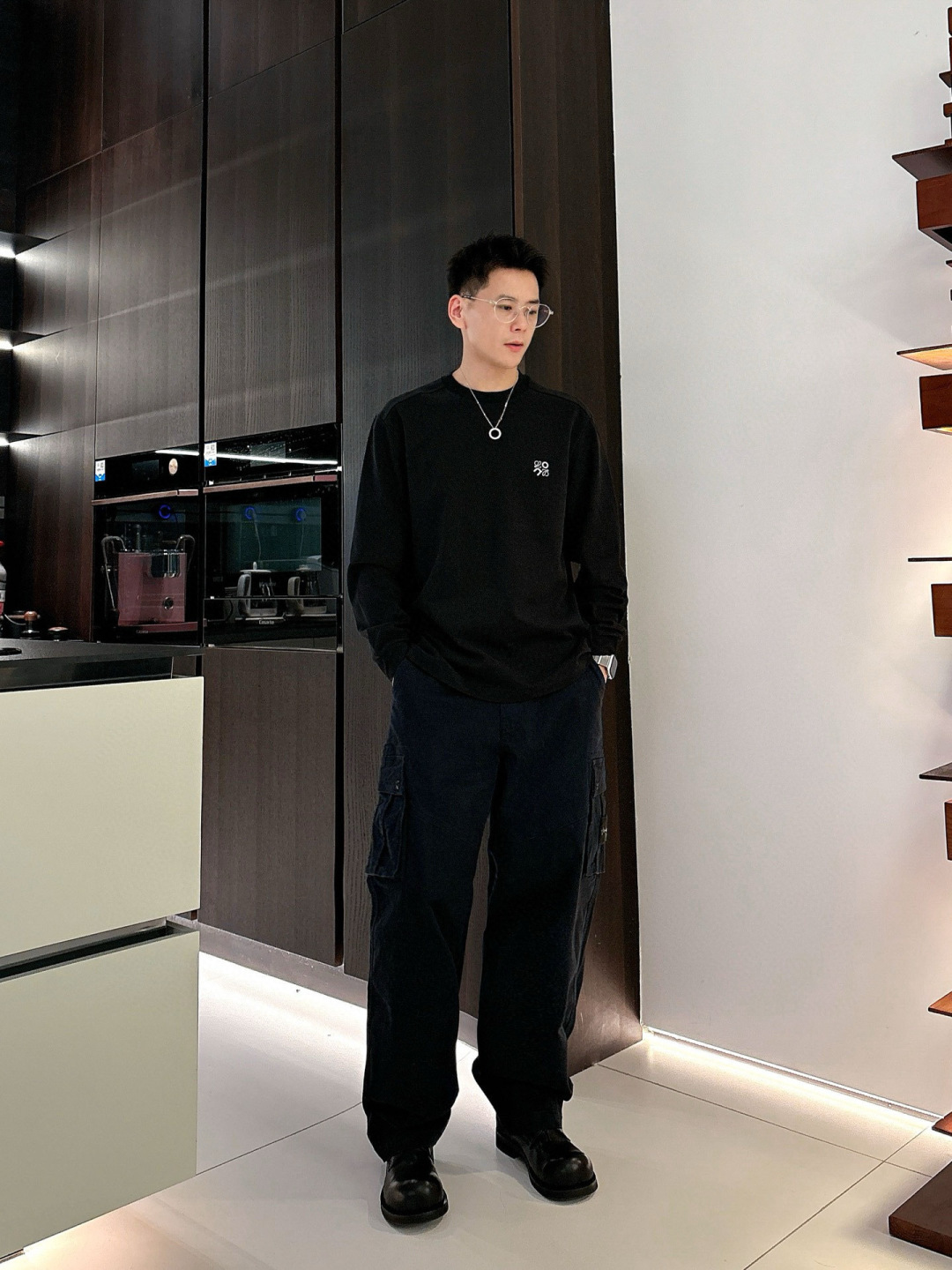 LOEW 2025秋冬系列长袖T恤码数：M-5XL 微阔版型潮流罗马磨毛。面料表面刷毛做磨毛工艺与特殊罗