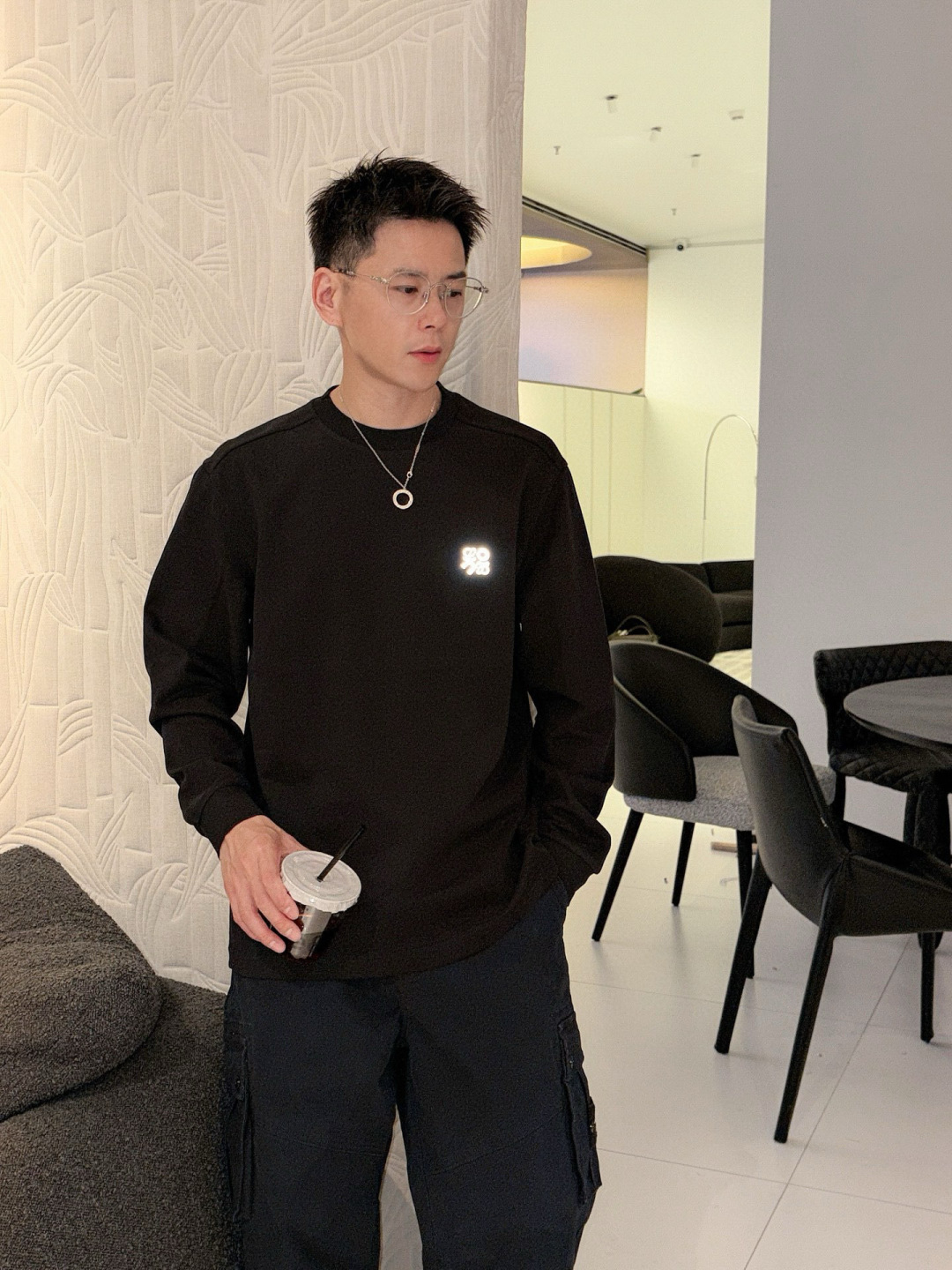 LOEW 2025秋冬系列长袖T恤码数：M-5XL 微阔版型潮流罗马磨毛。面料表面刷毛做磨毛工艺与特殊罗