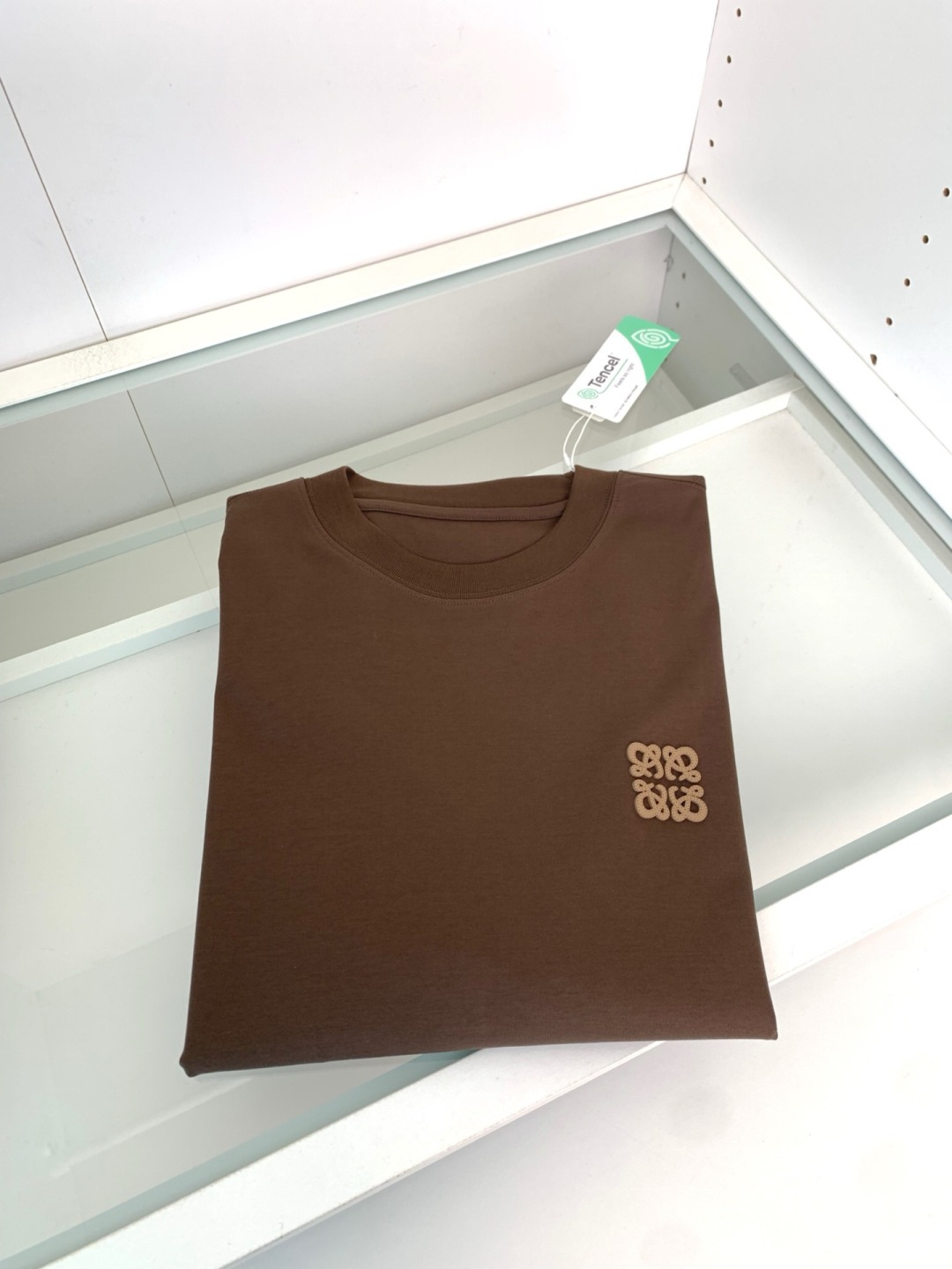 打底系列季度：2025秋冬颜色：黑色 白色 金铜色 石墨灰 藏青色 军绿色尺码: m-5xL版型：长袖打