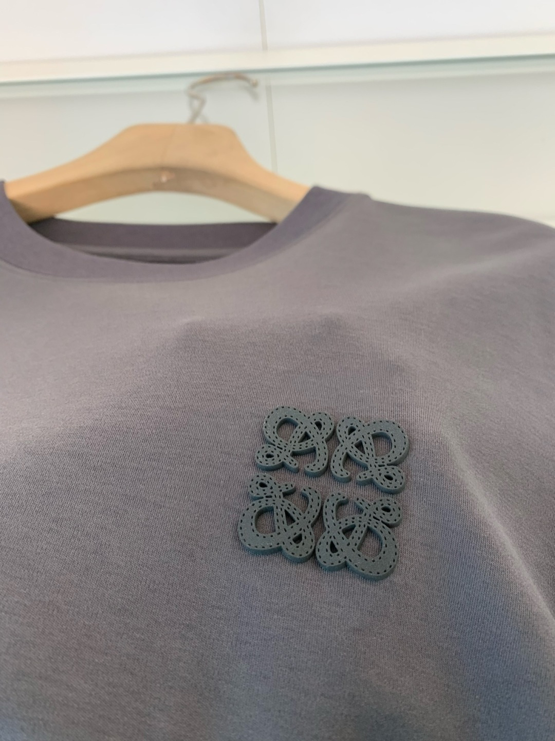 打底系列季度：2025秋冬颜色：黑色 白色 金铜色 石墨灰 藏青色 军绿色尺码: m-5xL版型：长袖打