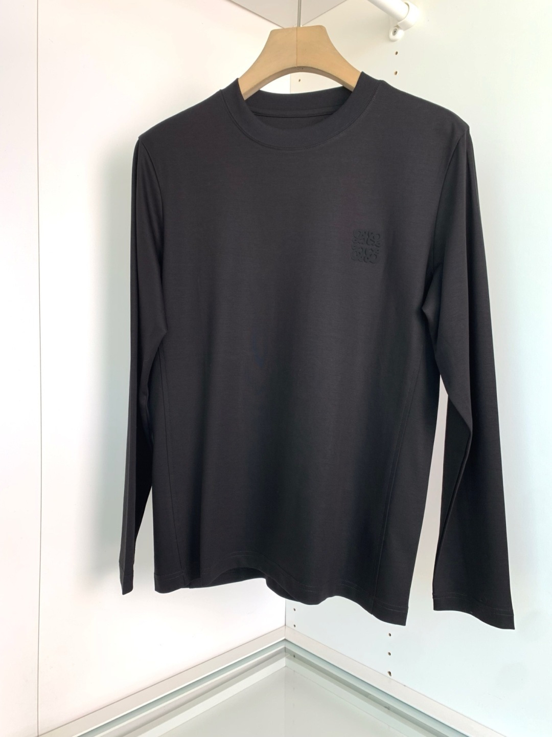 打底系列季度：2025秋冬颜色：黑色 白色 金铜色 石墨灰 藏青色 军绿色尺码: m-5xL版型：长袖打