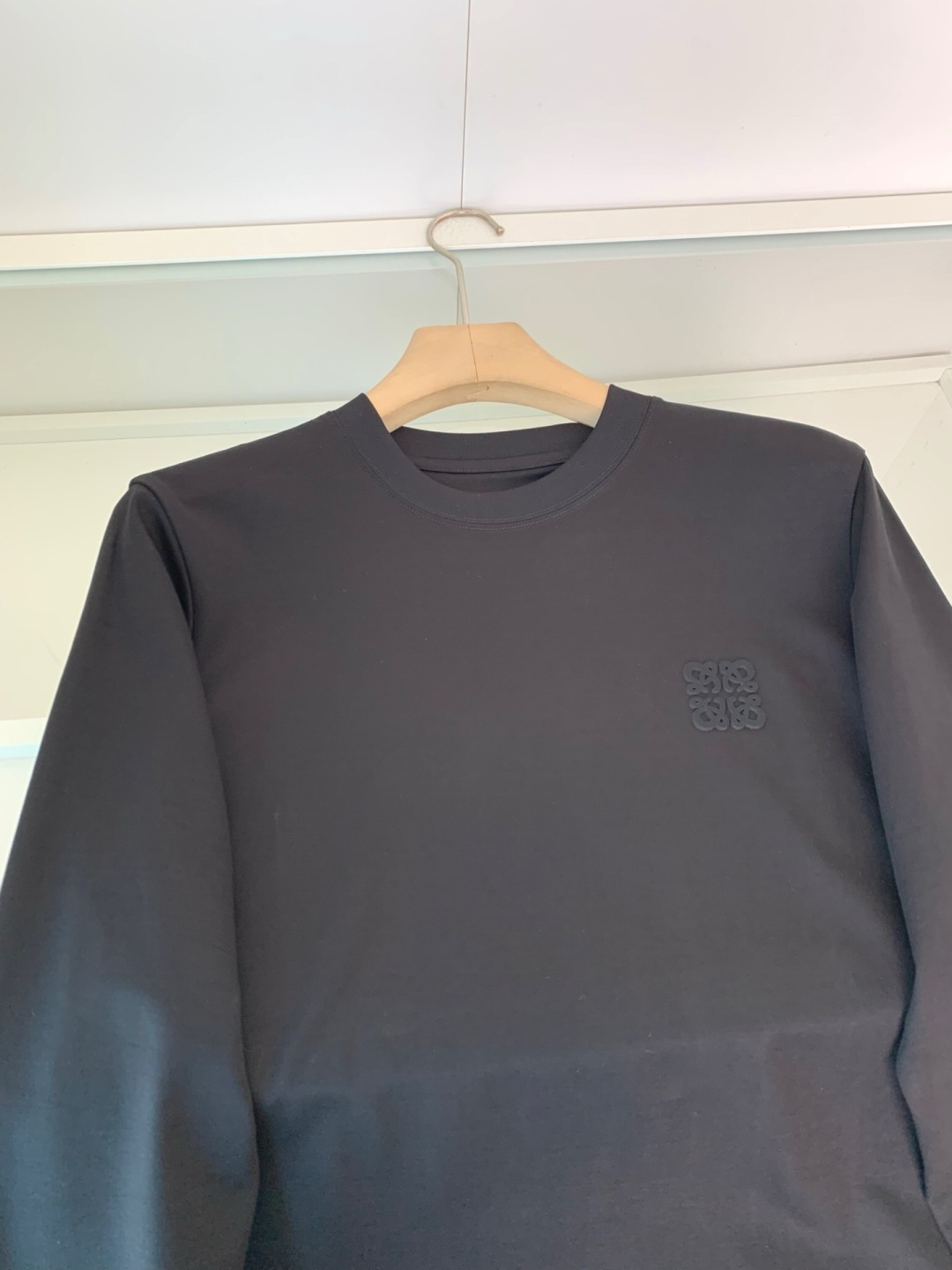 打底系列季度：2025秋冬颜色：黑色 白色 金铜色 石墨灰 藏青色 军绿色尺码: m-5xL版型：长袖打