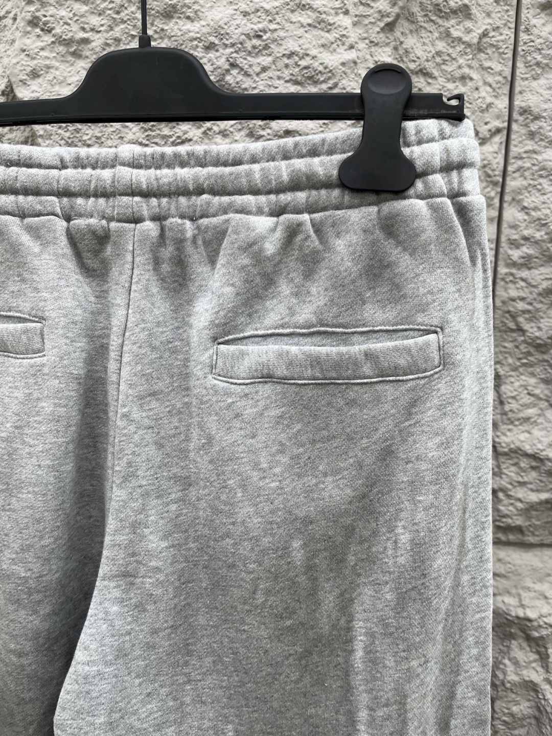 Acne🔥🔥冬季新款休闲裤，采用优质棉布毛圈面料，面料超级舒适透气！整体水洗超级好看炫酷！搭配品牌标识，