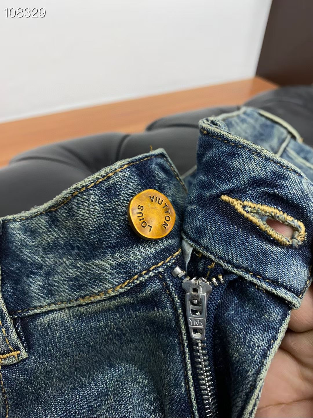 𝟐𝟎𝟐𝟓秋冬上新驴家高订欧货牛仔 现货供应 高端精梳棉面料 纳米洗洗码数: 𝟐𝟗-𝟑𝟖