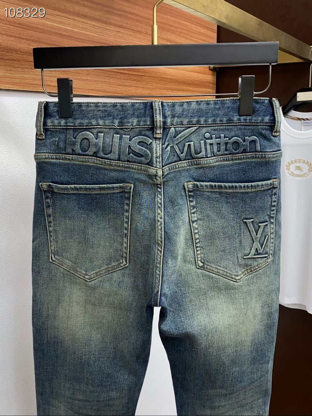 𝟐𝟎𝟐𝟓秋冬上新驴家高订欧货牛仔 现货供应 高端精梳棉面料 纳米洗洗码数: 𝟐𝟗-𝟑𝟖