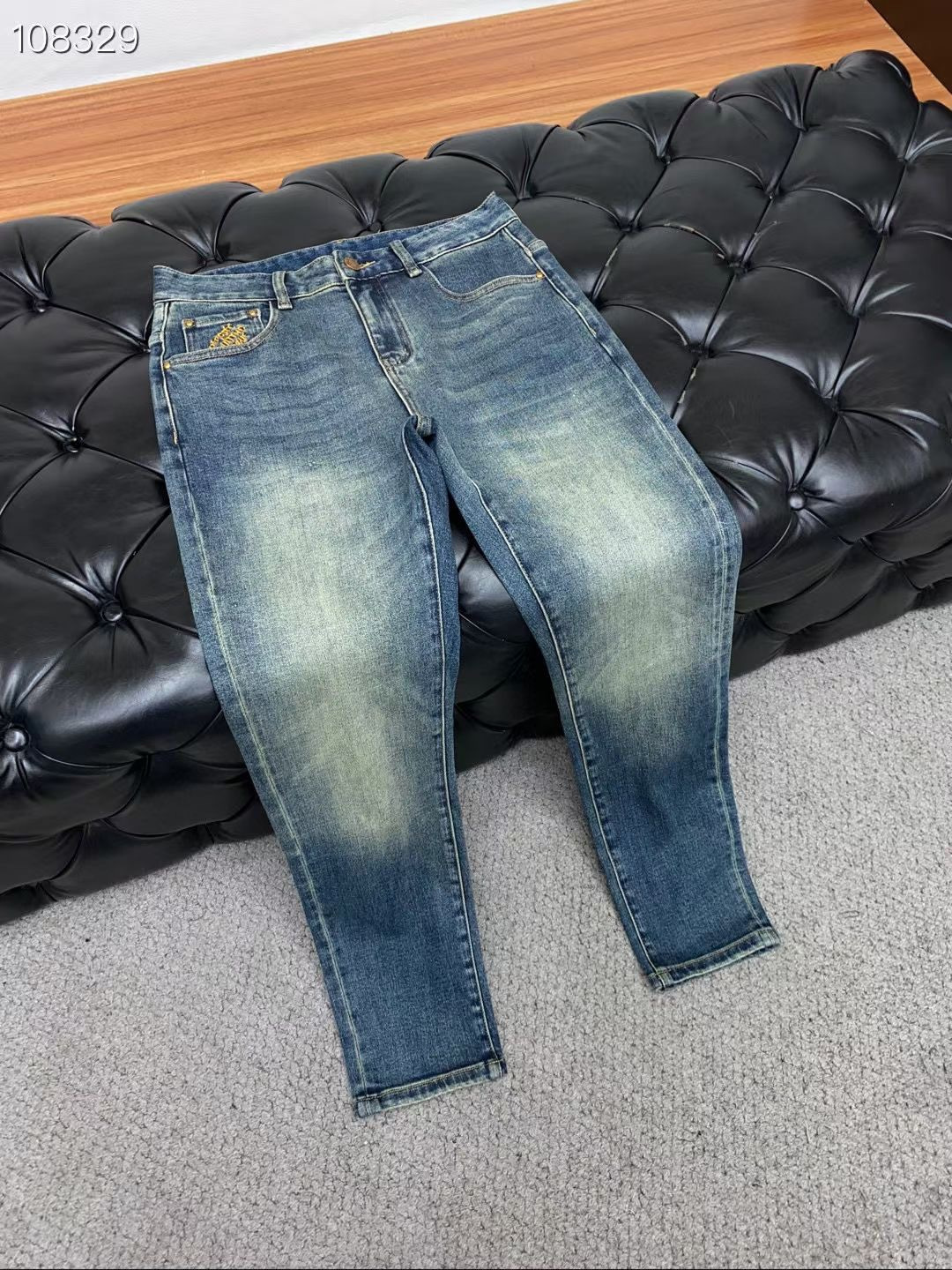 𝟐𝟎𝟐𝟓秋冬上新驴家高订欧货牛仔 现货供应 高端精梳棉面料 纳米洗洗码数: 𝟐𝟗-𝟑𝟖