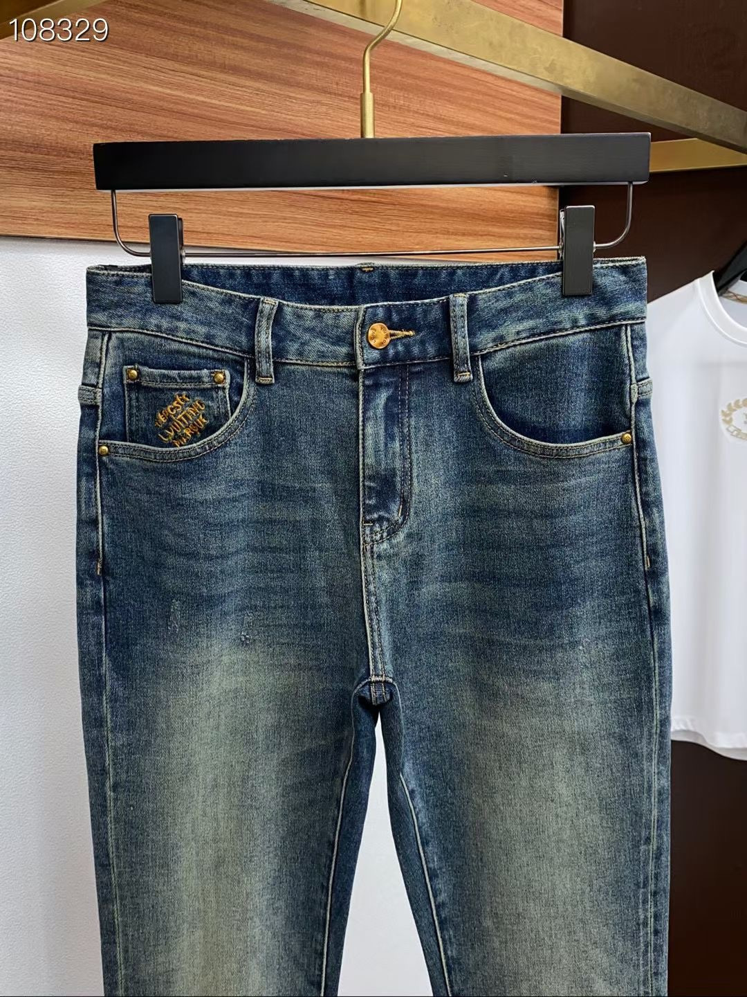 𝟐𝟎𝟐𝟓秋冬上新驴家高订欧货牛仔 现货供应 高端精梳棉面料 纳米洗洗码数: 𝟐𝟗-𝟑𝟖