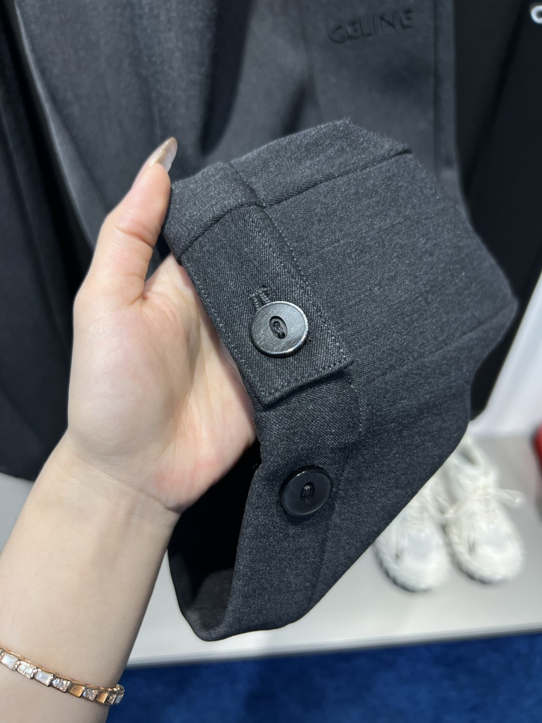 塞琳 新款秋冬加绒裤子🆕颜色：黑，灰码数：M-3XL款号：5235