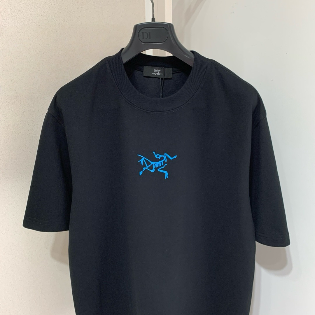 2025 秋冬新款始祖鸟 抓绒高品质打底短袖M-3XL