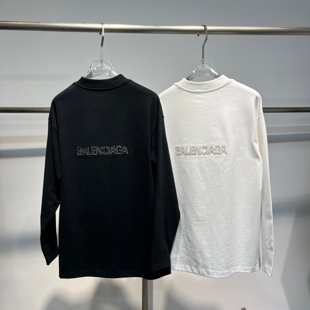 25新款磨毛长袖阔版T恤颜色：黑，白尺码：S-2XL