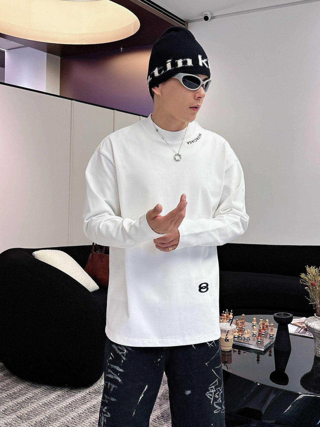 25新款磨毛长袖阔版T恤颜色：黑，白尺码：S-2XL