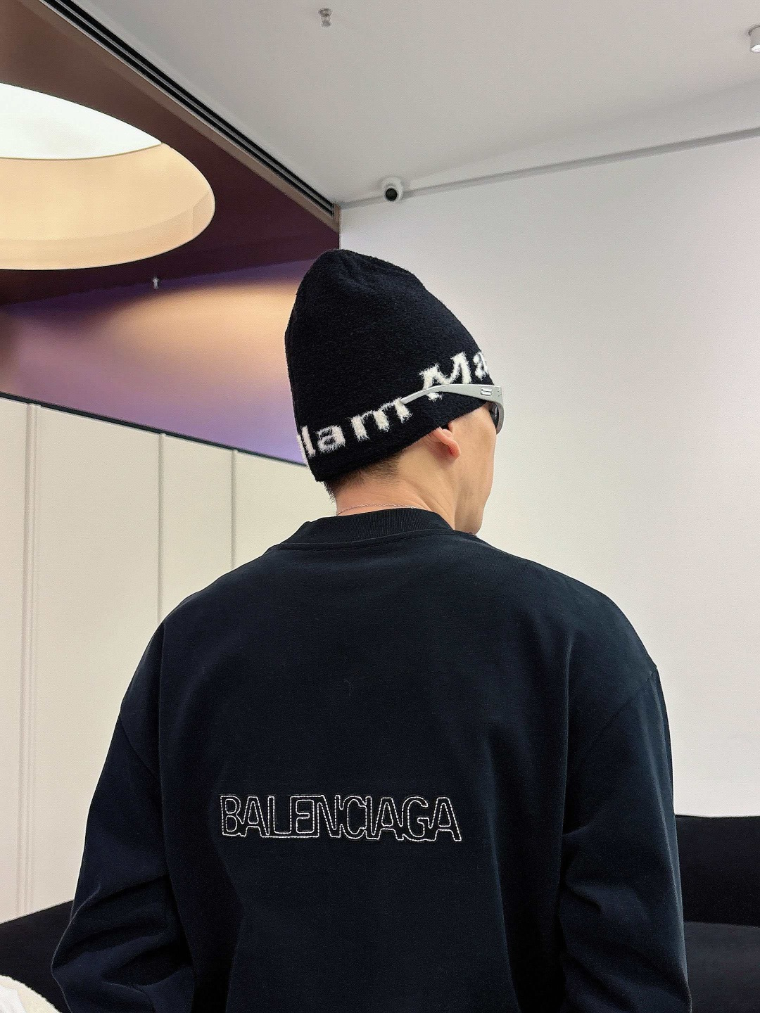 25新款磨毛长袖阔版T恤颜色：黑，白尺码：S-2XL