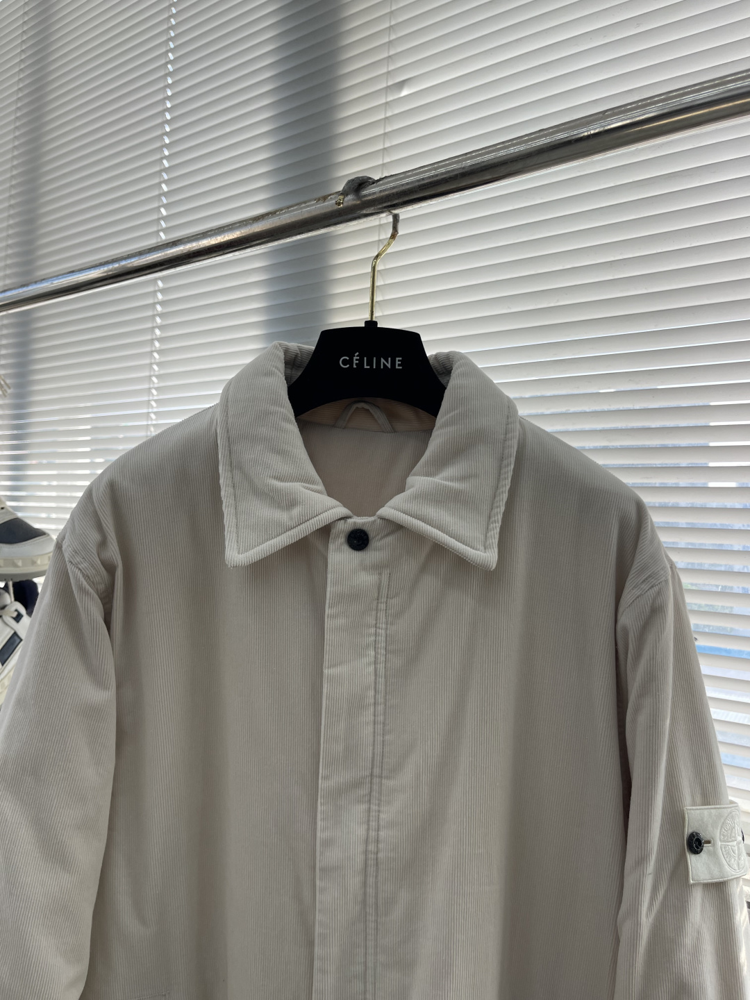 Stone Island 2025秋冬新款系列夹克外套 码数：M-3XL 微阔版型 石头岛灯芯绒翻领棉服