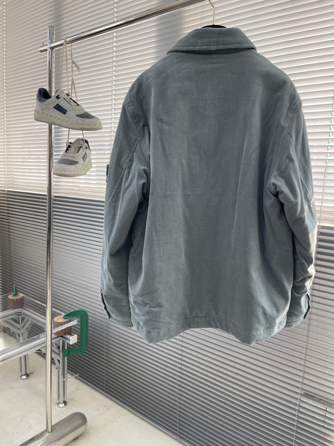 Stone Island 2025秋冬新款系列夹克外套 码数：M-3XL 微阔版型 石头岛灯芯绒翻领棉服