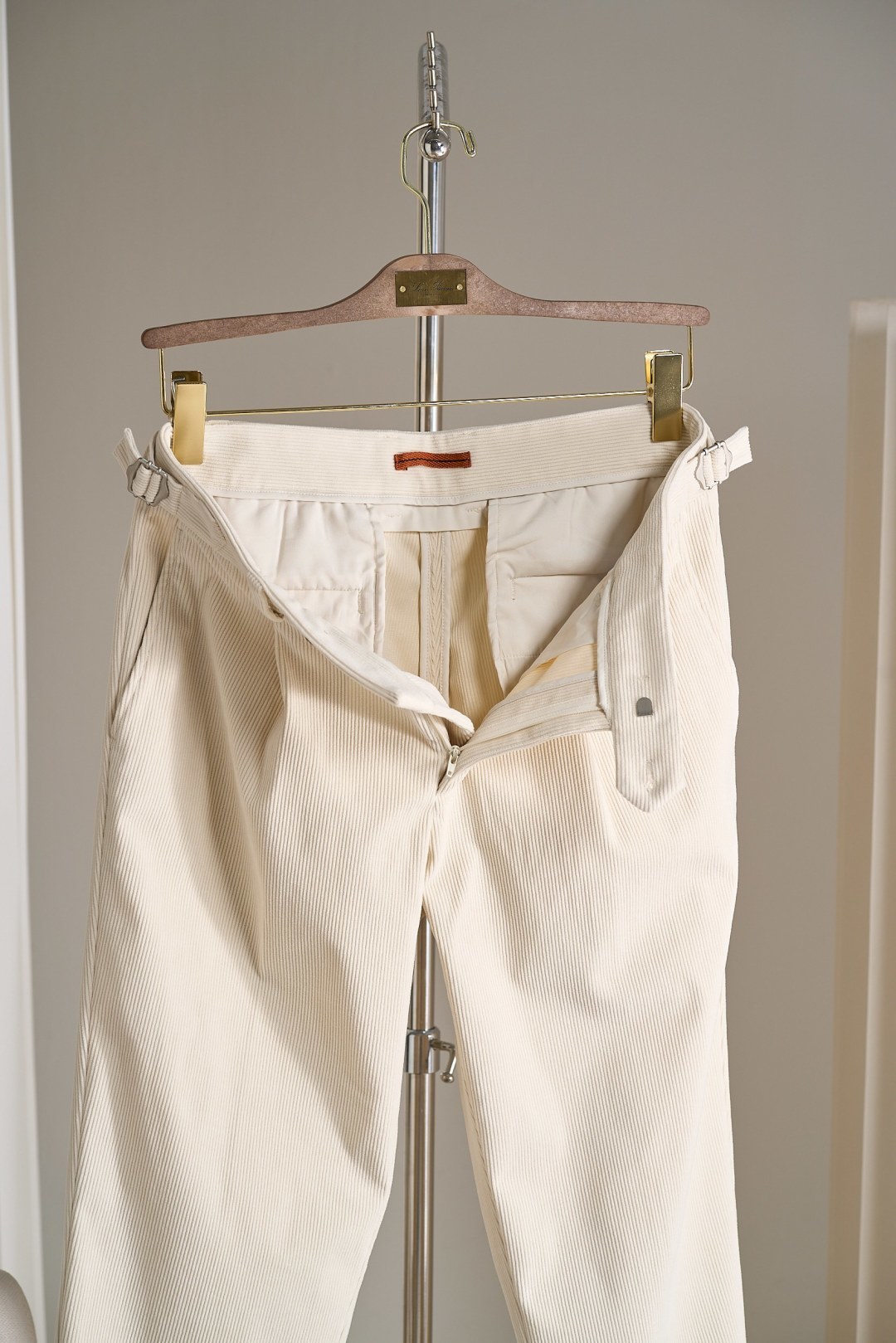 S7505 II 2025 A/W New 新品颜色：深灰 杏色尺码：M—3XL码 合身版型P.S：Z家