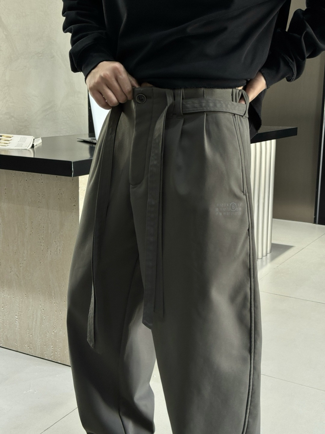 2025秋冬新款马吉拉加绒裤子码数：M-3xL