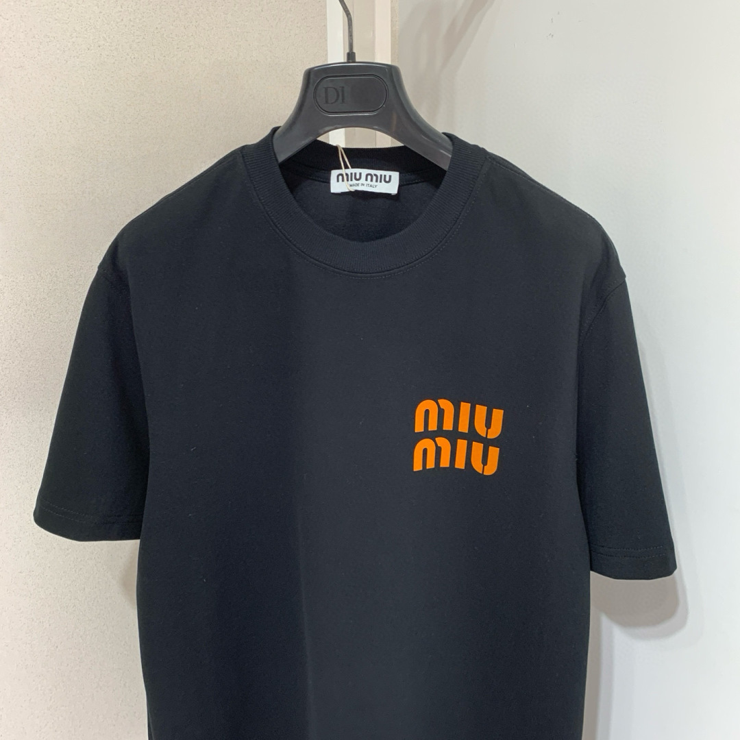 2025秋冬新款MiuMiu 抓绒高品质打底短袖M-3XL