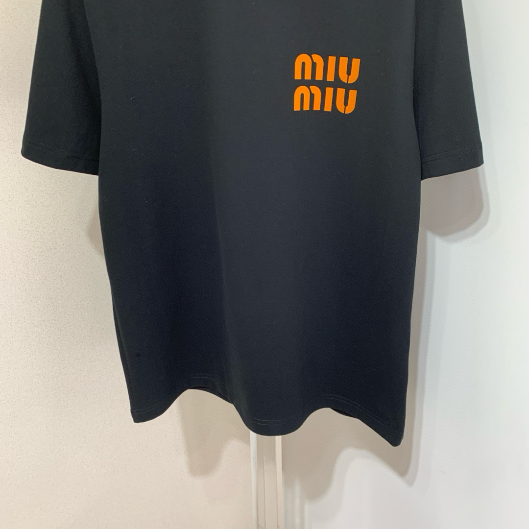 2025秋冬新款MiuMiu 抓绒高品质打底短袖M-3XL