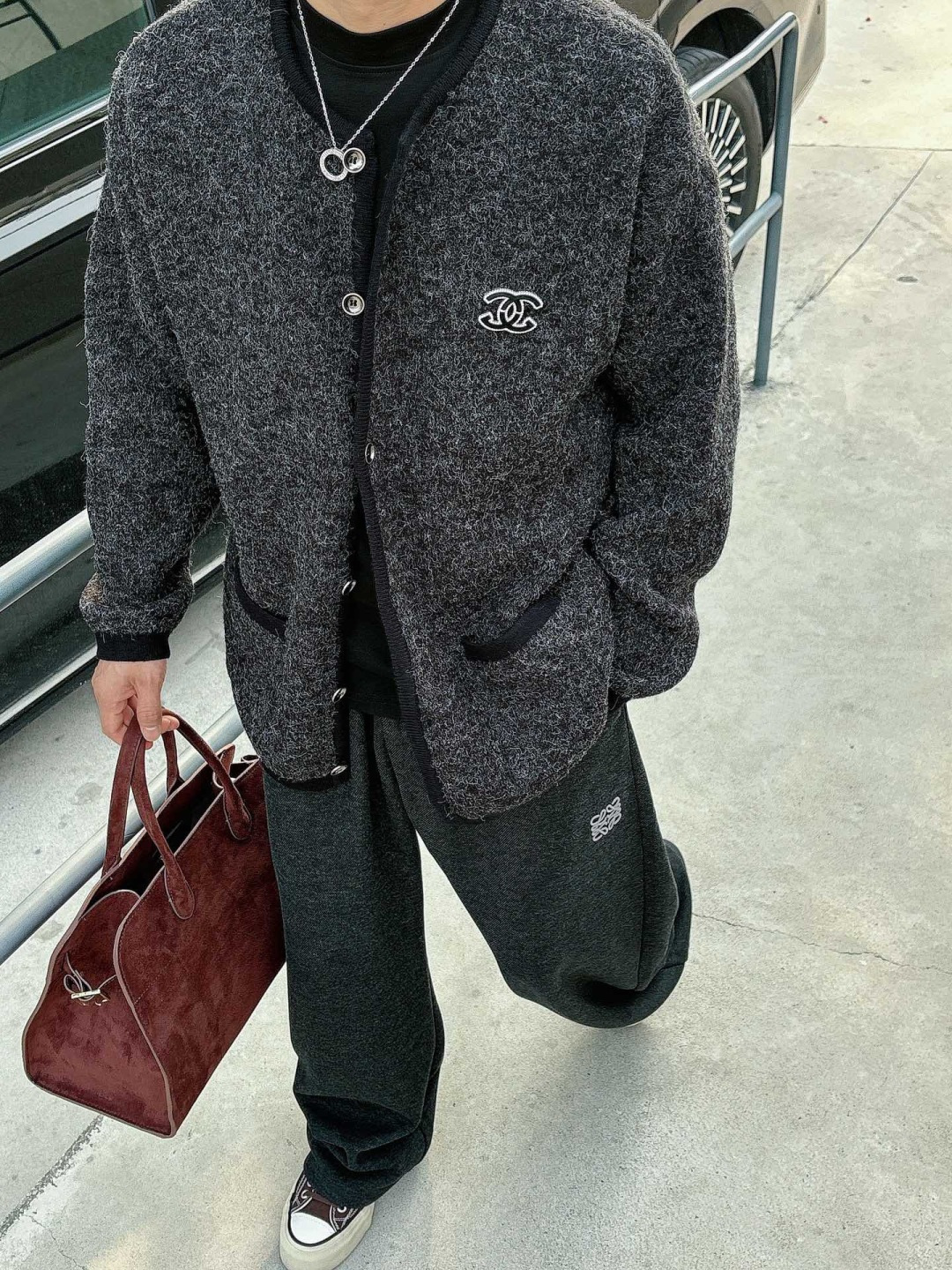 小香家新款毛衫毛衣，上身宽松纱线采用细针织法，上身舒适，不挑身材 男女同款，秋冬毛衣，是今年最好看的情侣