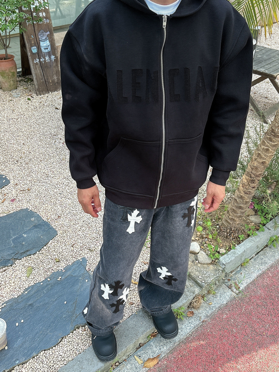 2025秋冬新款巴黎世家烧花厚款外套S-XL