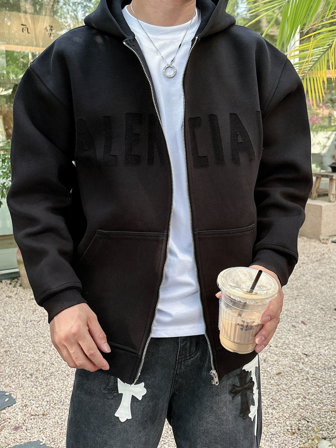 2025秋冬新款巴黎世家烧花厚款外套S-XL