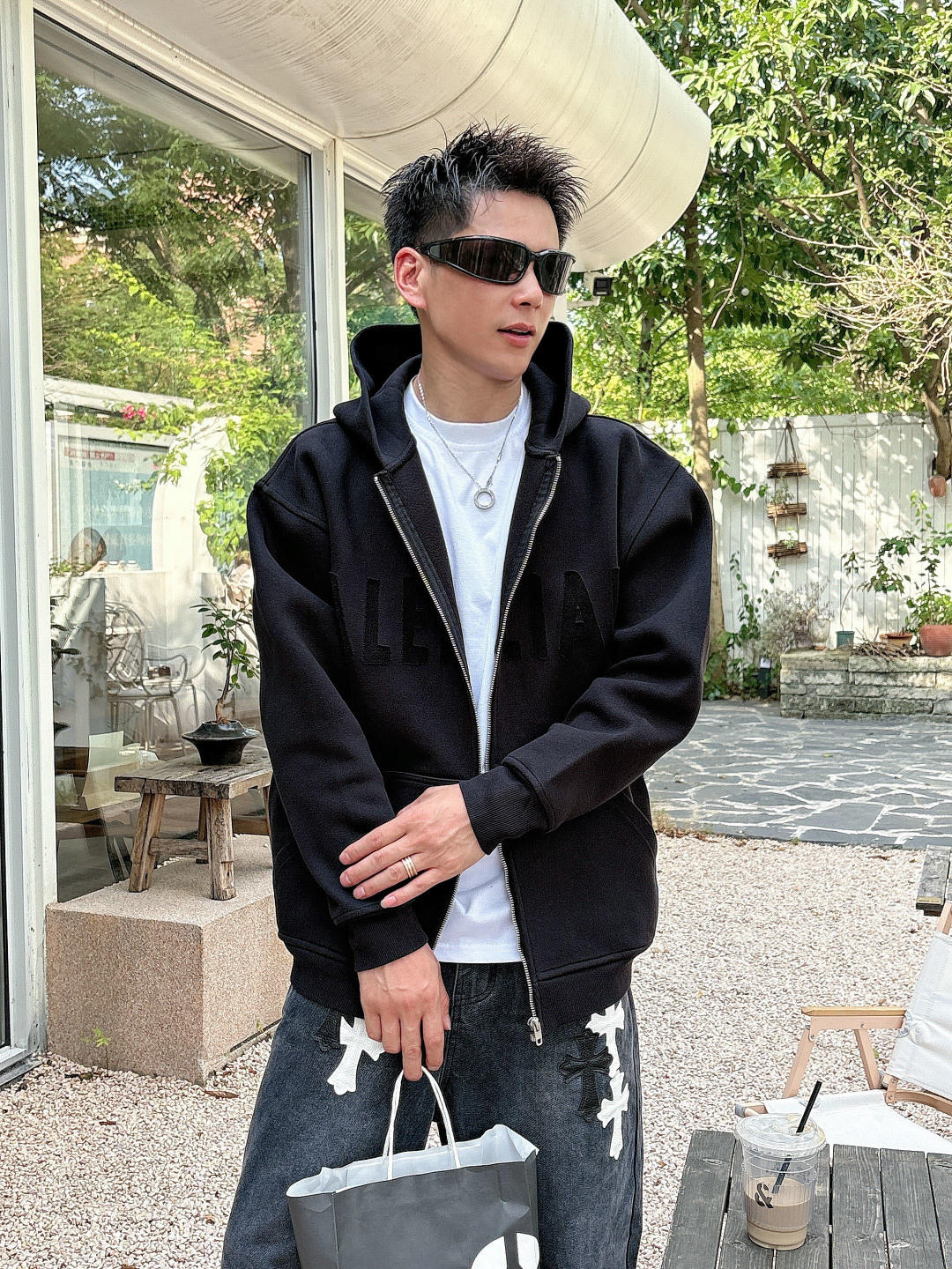 2025秋冬新款巴黎世家烧花厚款外套S-XL