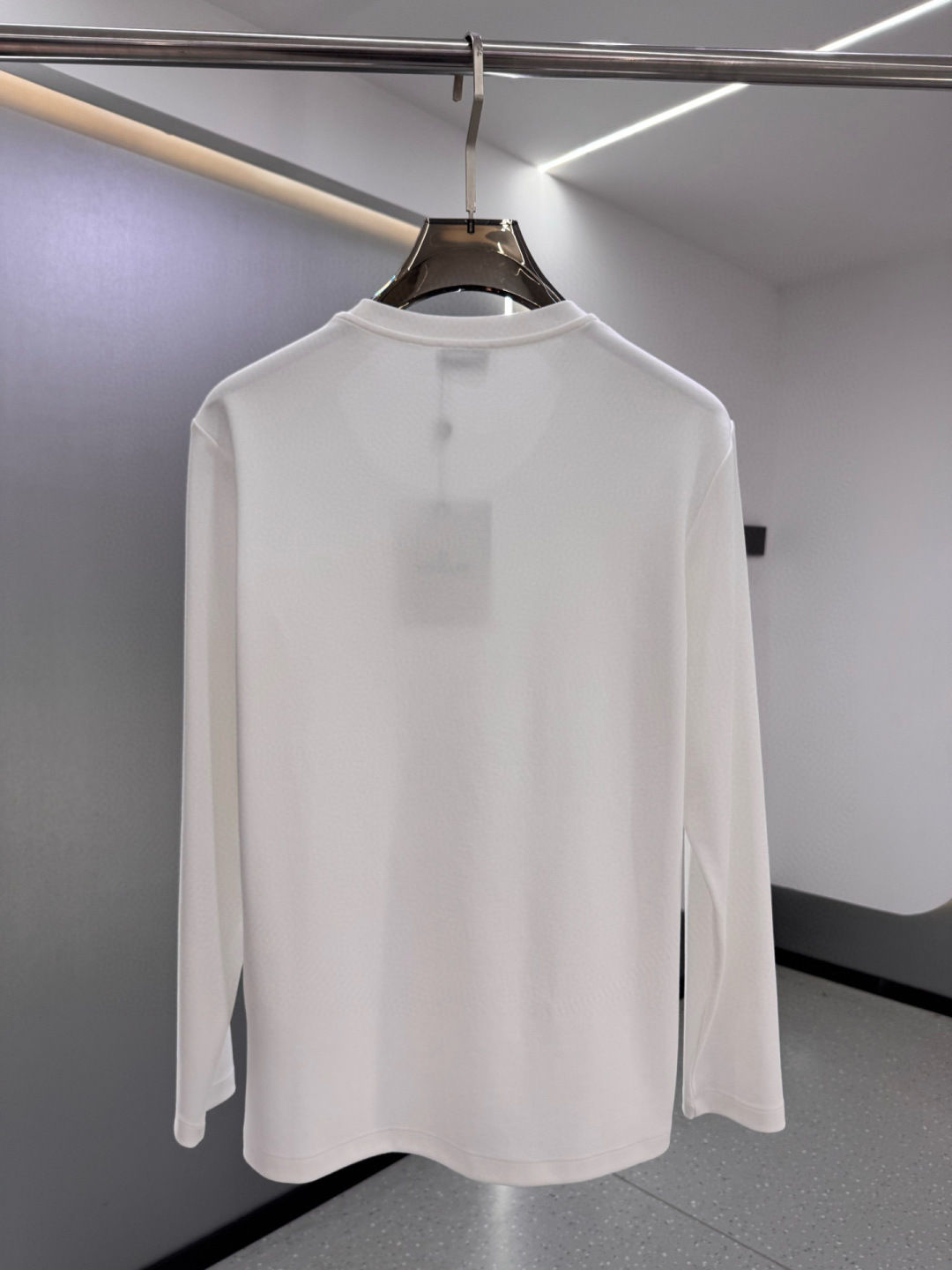 MK2025早秋新品长袖T恤衫；定制260克高密水柔棉，市场上无法媲美的一款定制面料，非常的舒适柔软并且
