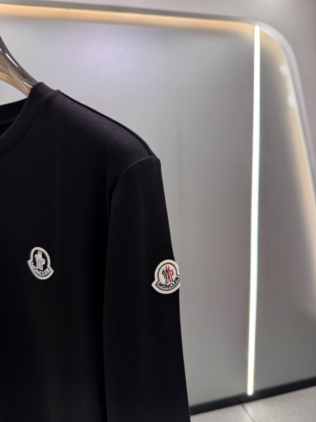 MK2025早秋新品长袖T恤衫；定制260克高密水柔棉，市场上无法媲美的一款定制面料，非常的舒适柔软并且