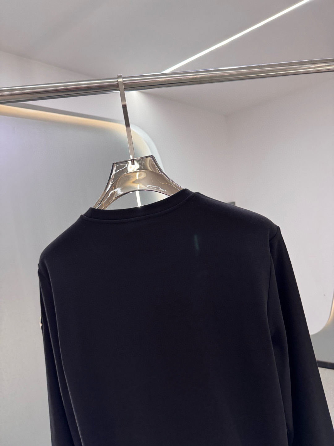 MK2025早秋新品长袖T恤衫；定制260克高密水柔棉，市场上无法媲美的一款定制面料，非常的舒适柔软并且