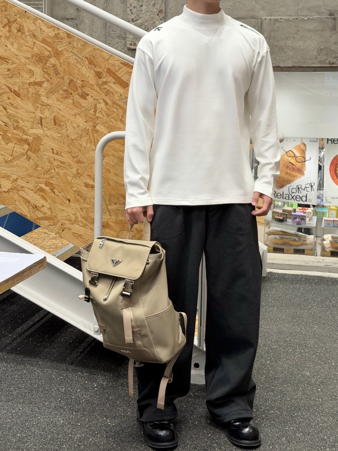 新款秋冬半高领打底🆕颜色：黑，白码数：S-XL款号：3212