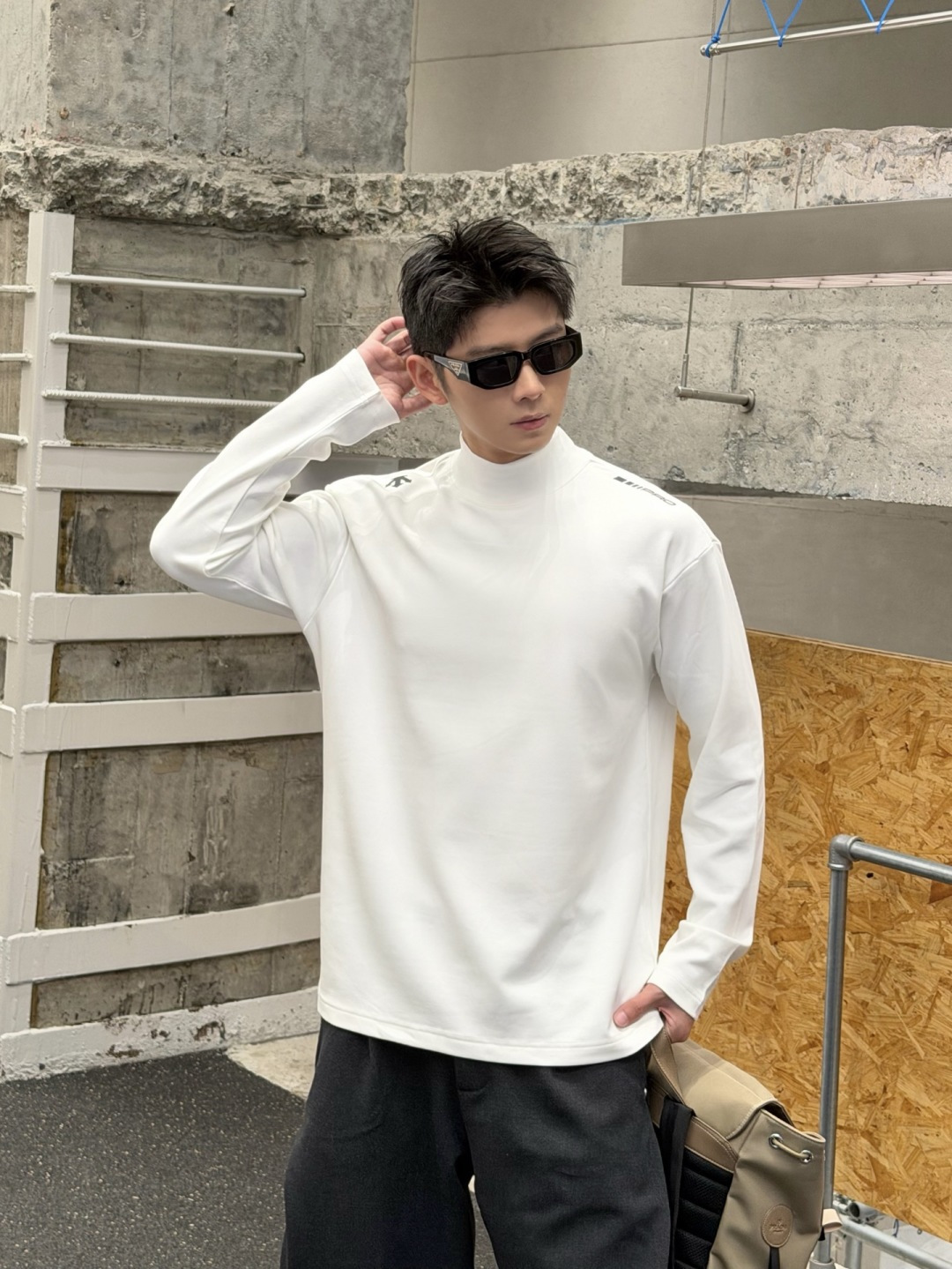 新款秋冬半高领打底🆕颜色：黑，白码数：S-XL款号：3212