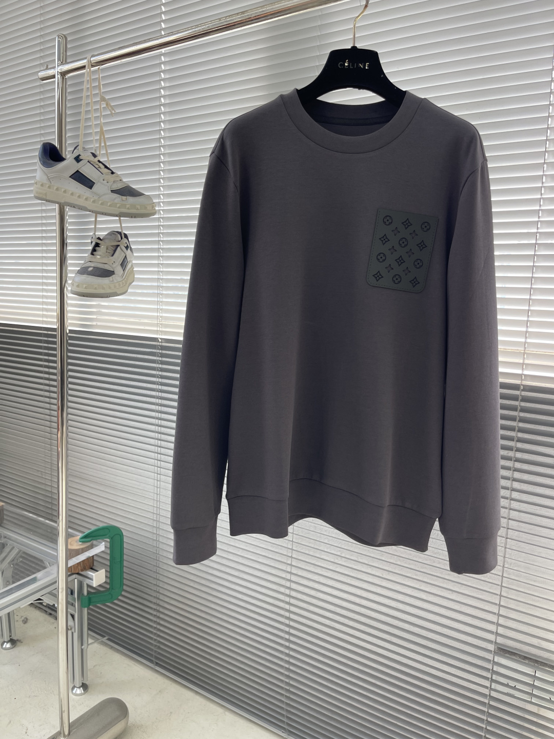 驴牌 2025秋冬系列圆领卫衣码数：M-5XL 微阔版型 棉莫代尔空气层。采用丝光工艺处理的双面结构，棉