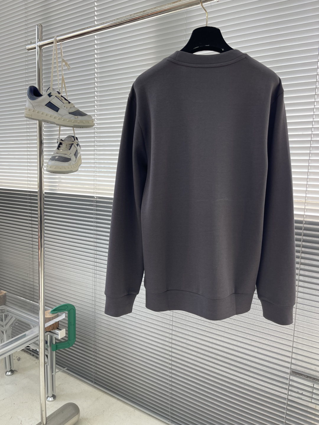 驴牌 2025秋冬系列圆领卫衣码数：M-5XL 微阔版型 棉莫代尔空气层。采用丝光工艺处理的双面结构，棉