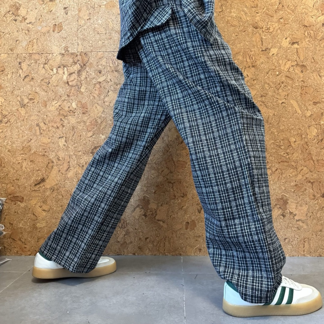 MM6🌟早秋新款休闲长袖套装🆕采用优质面料，搭上身足够吸睛且回头率爆棚！超薄舒适，简约大气，男女同款！码