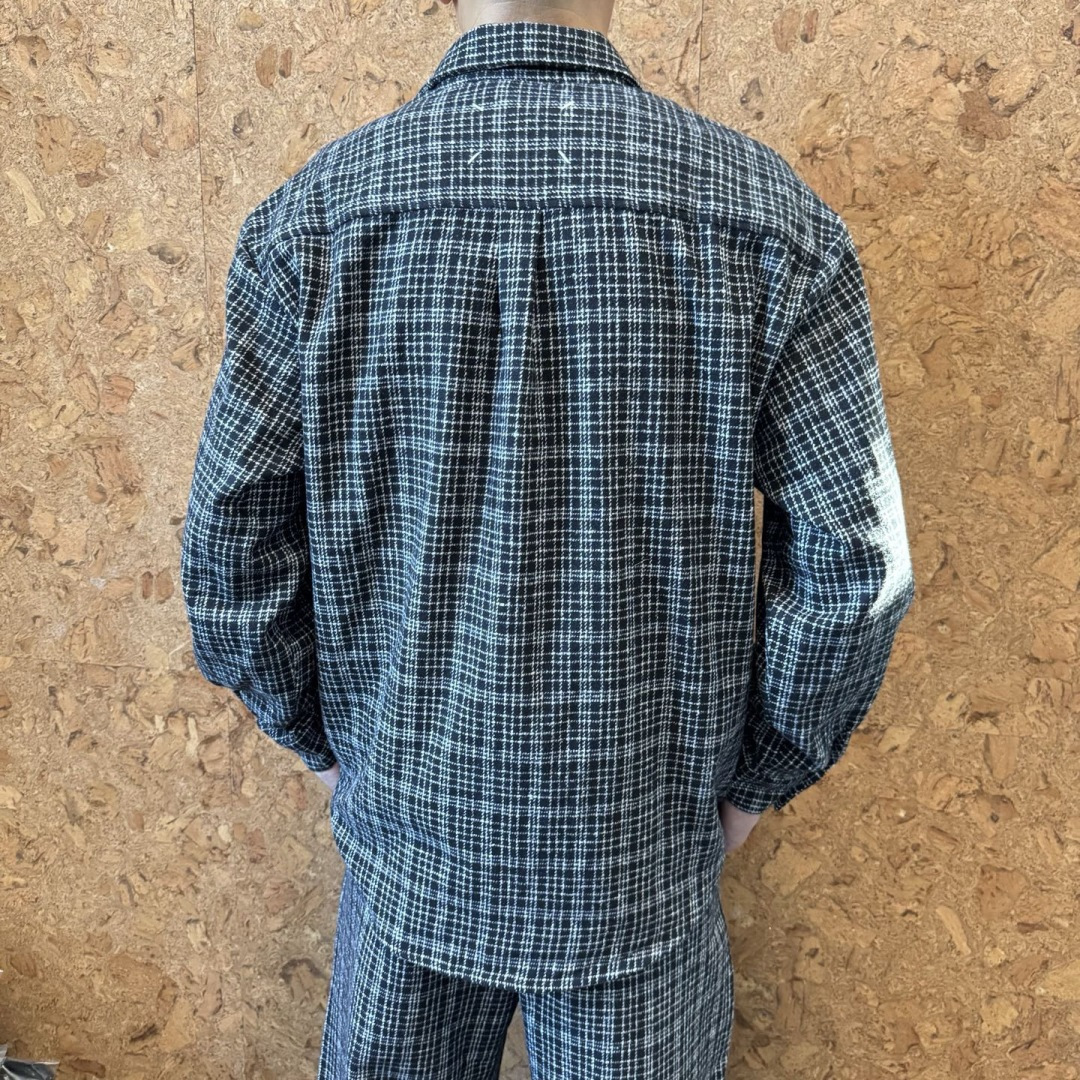 MM6🌟早秋新款休闲长袖套装🆕采用优质面料，搭上身足够吸睛且回头率爆棚！超薄舒适，简约大气，男女同款！码