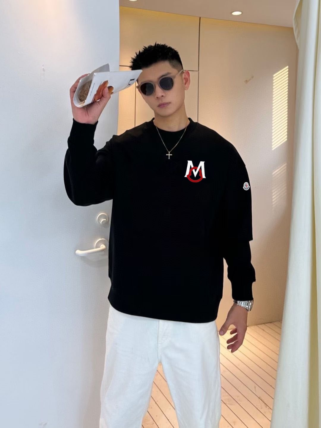 MONCL* 蒙口*2025秋冬新款圆领卫衣400克毛圈纯棉字母logo立体发泡颜色：黑色 白色 蓝色 