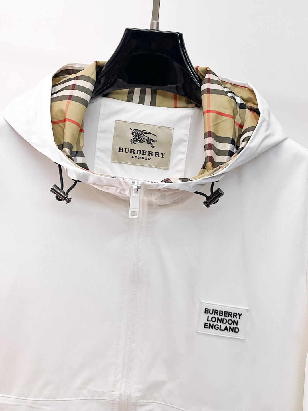 巴宝莉 2025秋款新款🆕夹克 原版1:1订制五金配件全进口原版定制 欢迎专柜对比 超柔软 超级重工 面