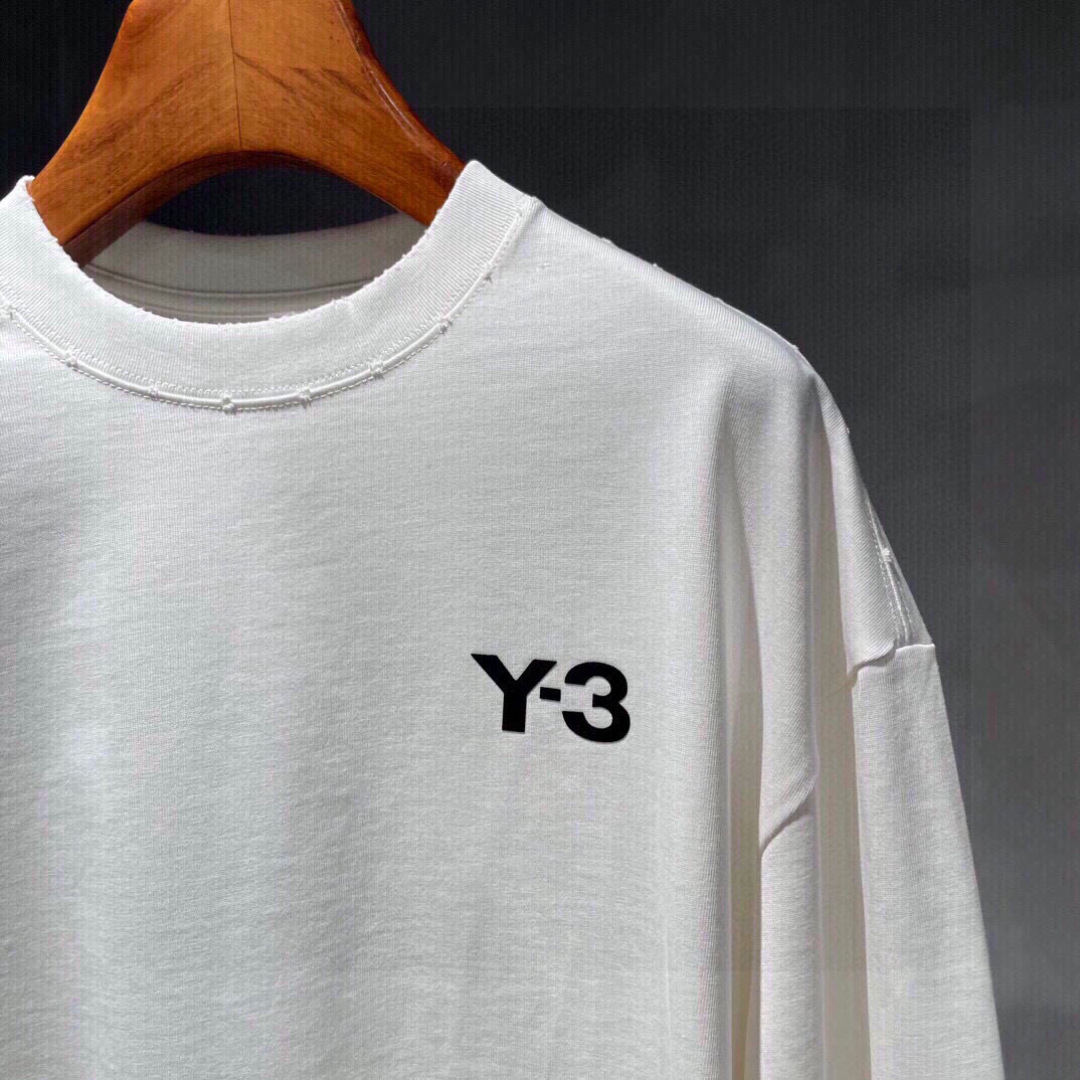 秋季新款Y3🌟，新款长袖，面料采用顶级原版精梳棉洗水面料，印花设计logo，时尚流，顶级的做工，高端品质
