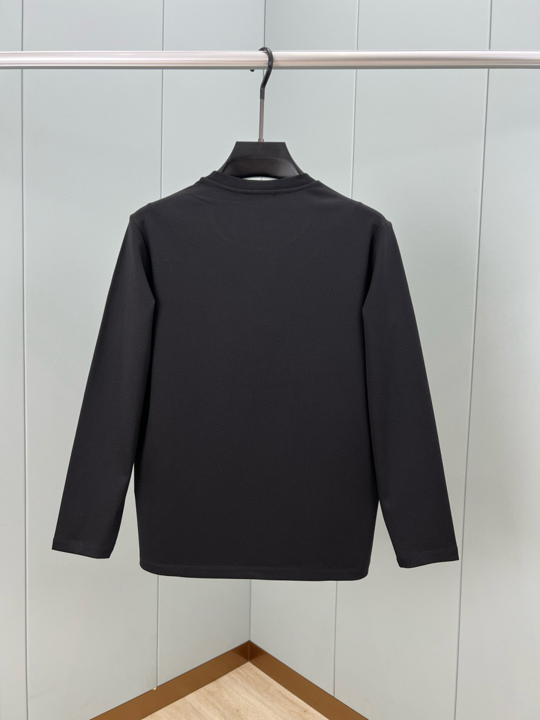 Dolce&Gabbana.杜嘉班纳 25秋冬新品船锚⚓印花标识棉质长袖T恤衫，D&G航海元素单品，采用