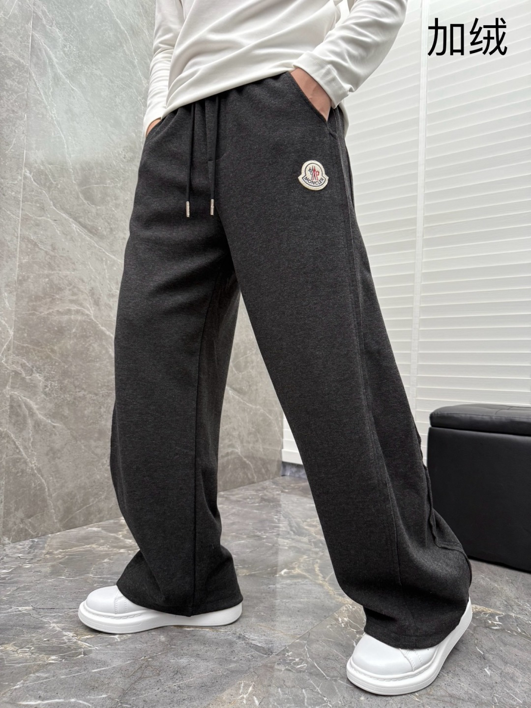 （新出加绒）蒙口🌈🌈新款加绒长裤！采用高定优质面料，亲肤舒适细腻，久穿不变形不起皱，耐穿性能强。腰部松紧