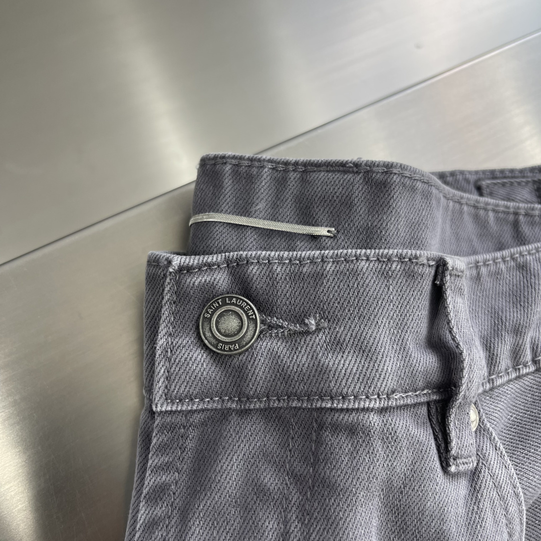 SlP🆕 2025秋冬系列牛仔长裤 码数：M-3XL 休闲直筒裤 面料:天然有机棉织造而成的粗斜纹风格的