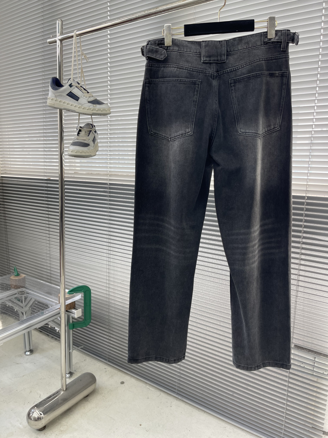 SlP🆕 2025秋冬系列牛仔长裤 码数：M-3XL 休闲直筒裤 面料:天然有机棉织造而成的粗斜纹风格的