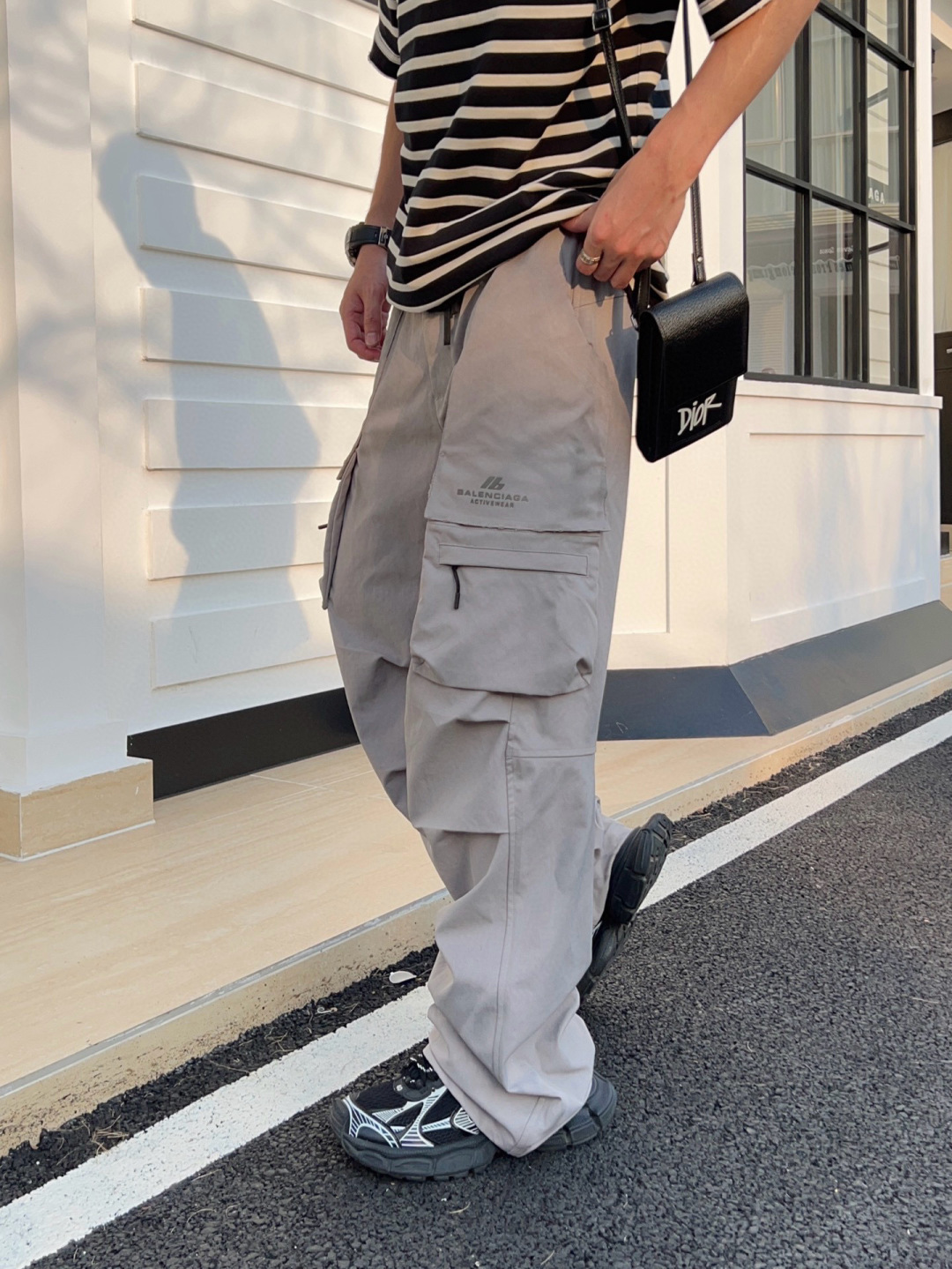 2025巴黎 秋冬新品发售！ 工装元素系列运动休闲裤精细打造！工装立体口袋设计！水洗工艺面料不易变形褪色