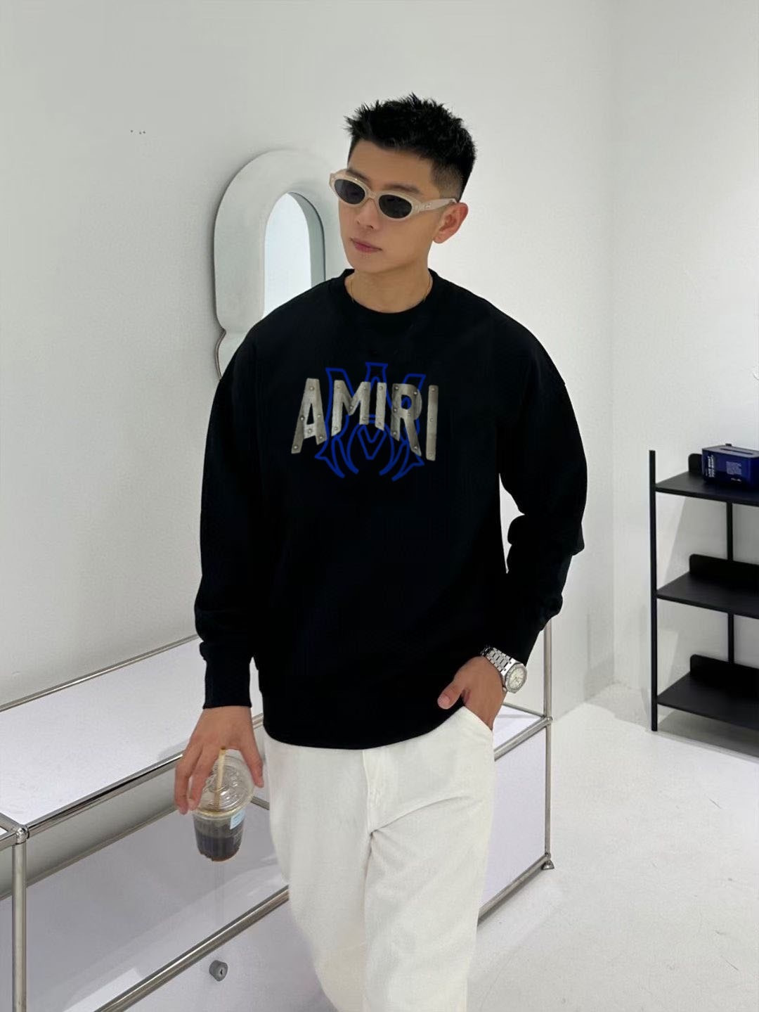 AMIRI* 2025秋冬新款圆领卫衣400克毛圈纯棉字母植绒➕3D印花颜色：黑色 白色 灰色 深蓝码数