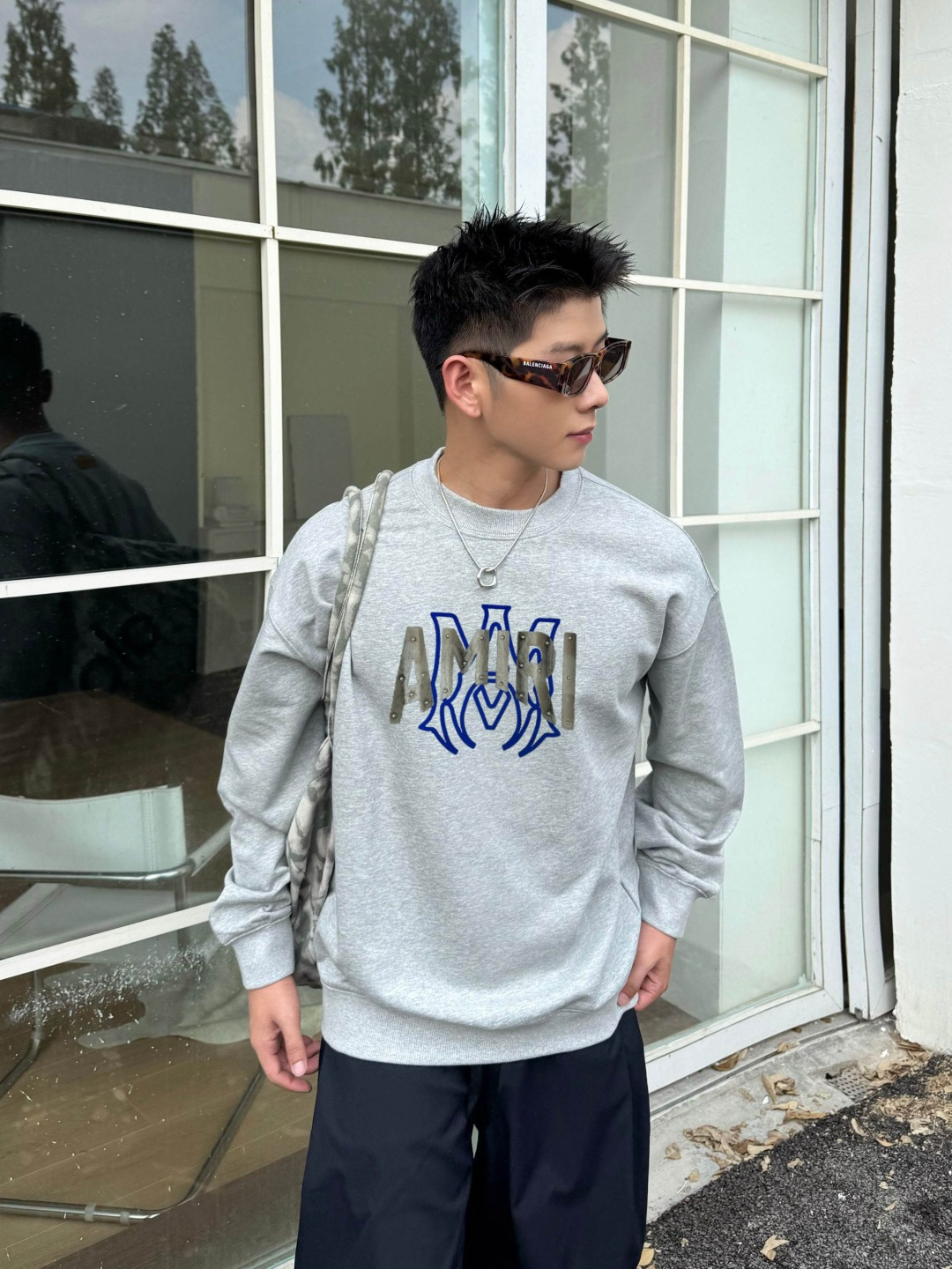 AMIRI* 2025秋冬新款圆领卫衣400克毛圈纯棉字母植绒➕3D印花颜色：黑色 白色 灰色 深蓝码数