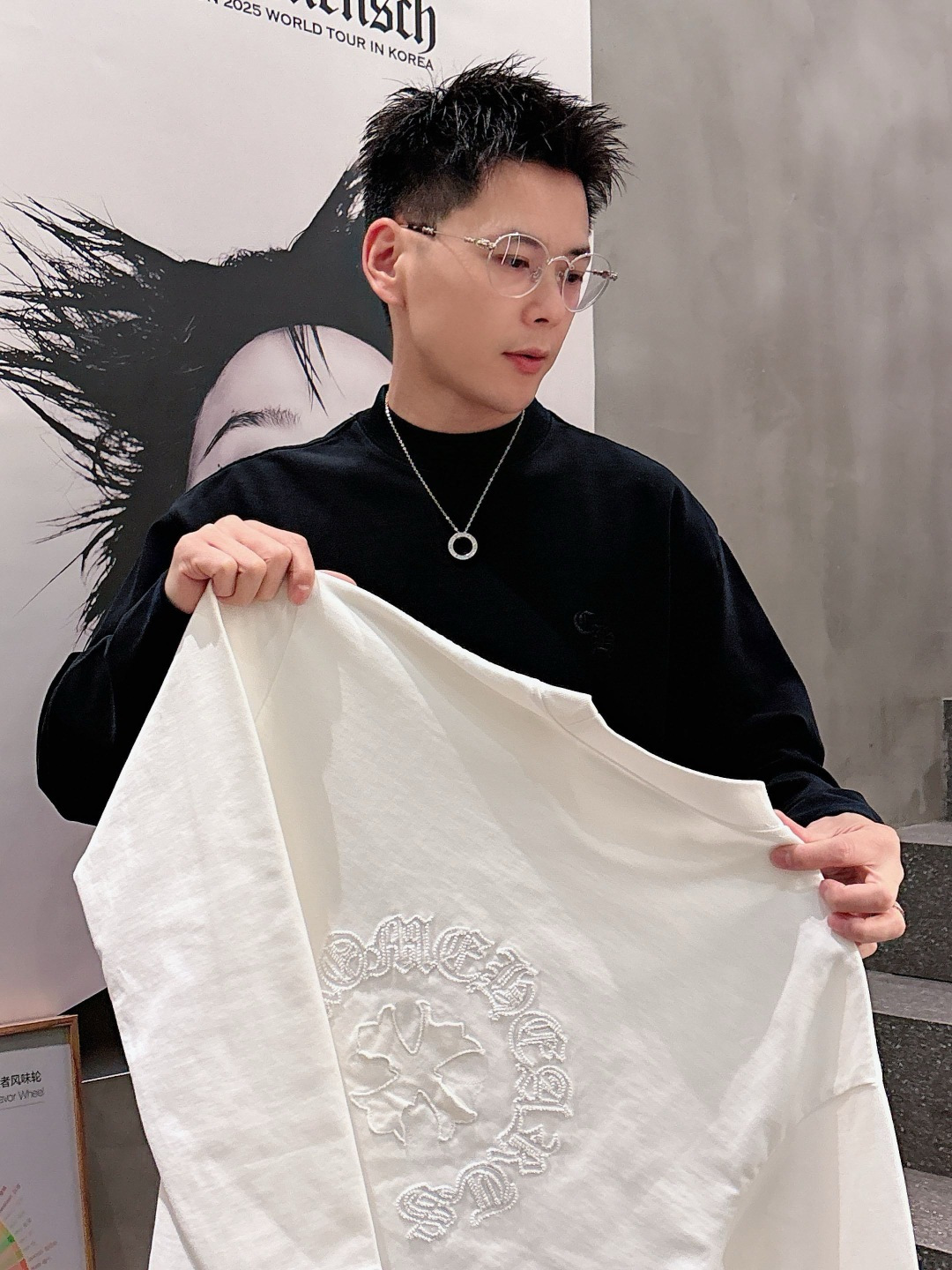 25新款磨毛长袖阔版T恤颜色：黑，白尺码：S-2XL