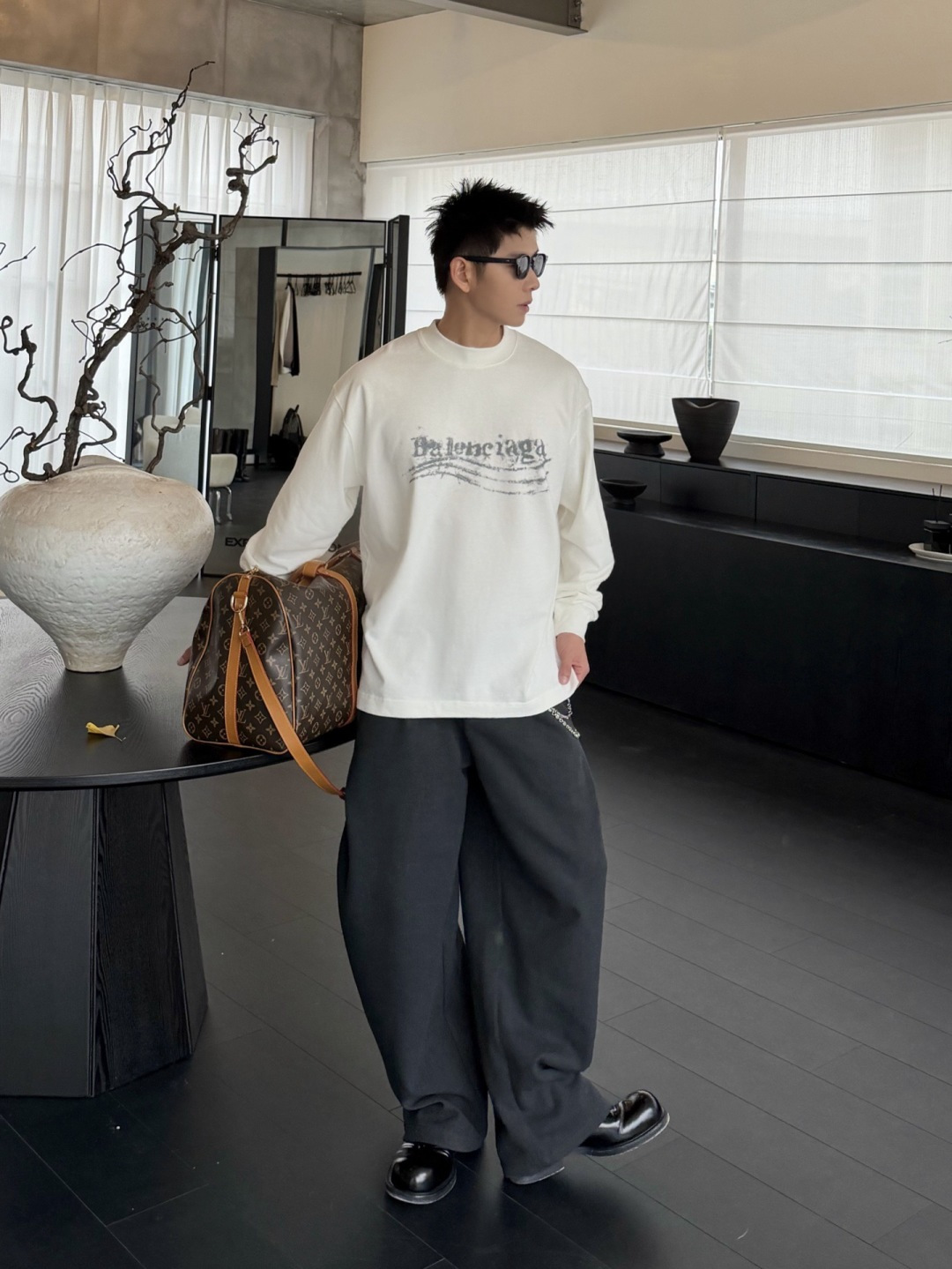 新款秋冬长袖🆕颜色：黑，白码数：S-XL款号：7020