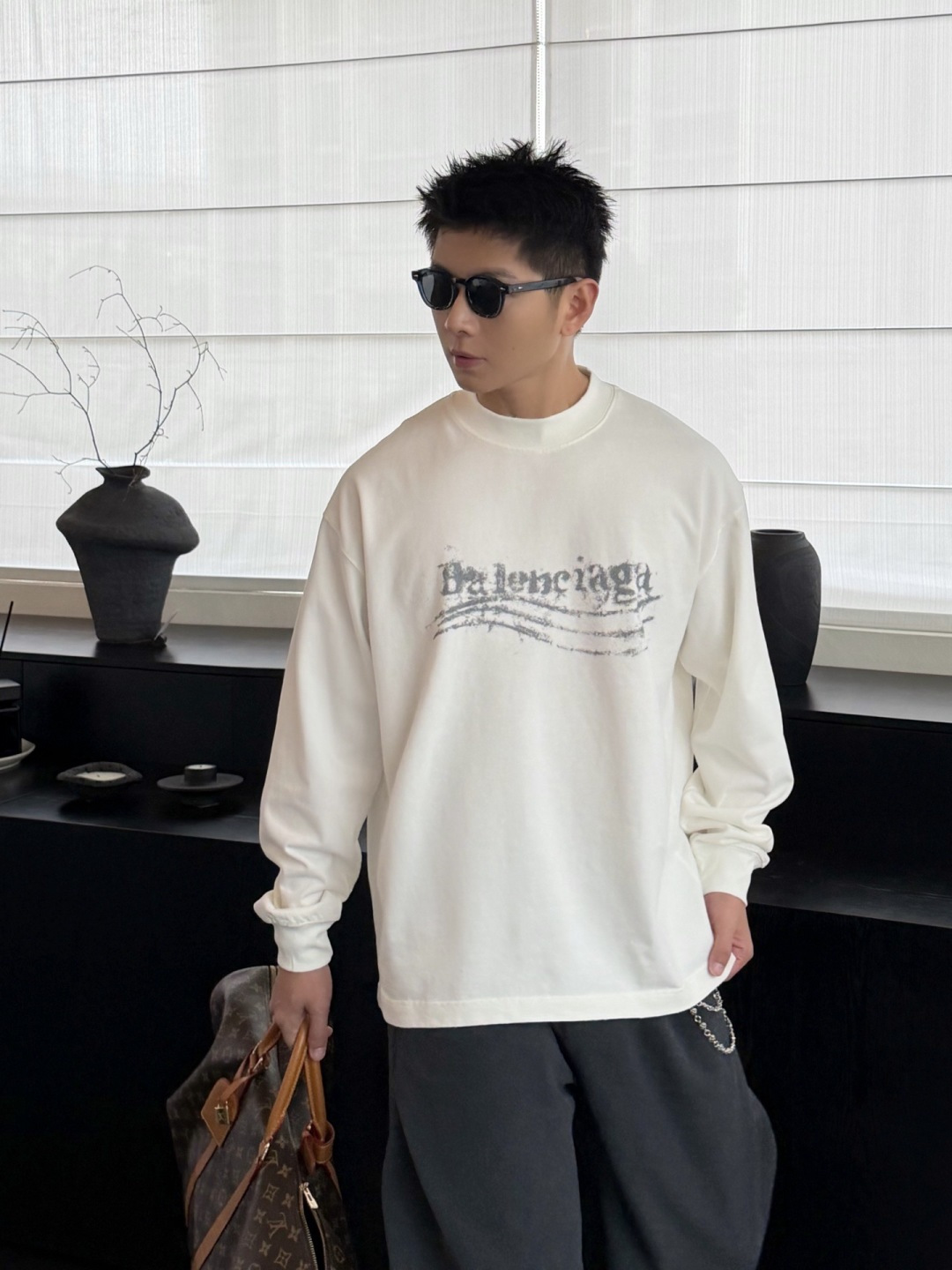 新款秋冬长袖🆕颜色：黑，白码数：S-XL款号：7020